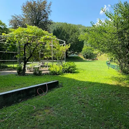 Del '600 Con Giardino E Piscina Villa Trento