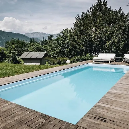 Villa Del '600 Con Giardino E Piscina Trento