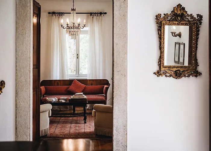 Del '600 Con Giardino E Piscina טרנטו