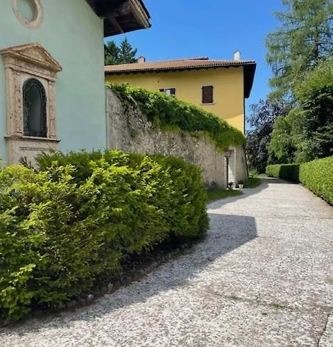 Del '600 Con Giardino E Piscina וילה *