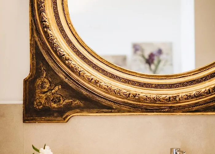 Del '600 Con Giardino E Piscina * טרנטו