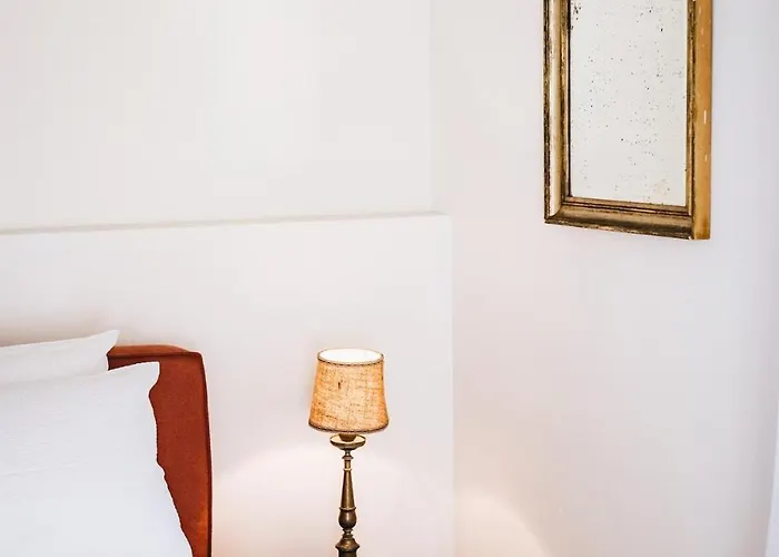 Del '600 Con Giardino E Piscina וילה *