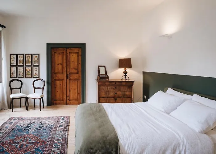 וילה Del '600 Con Giardino E Piscina *