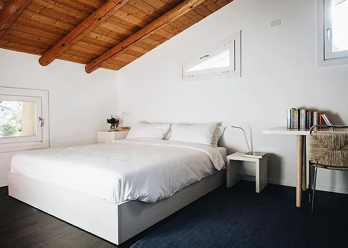 וילה Del '600 Con Giardino E Piscina *